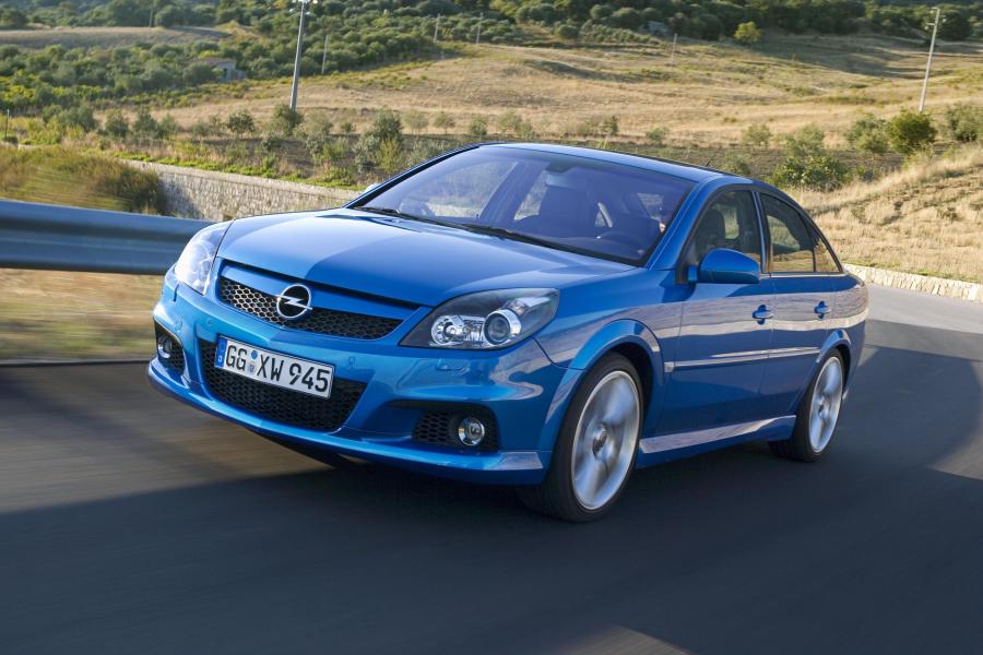  Opel Vectra OPC 2005 года  (фото 1 из 26)